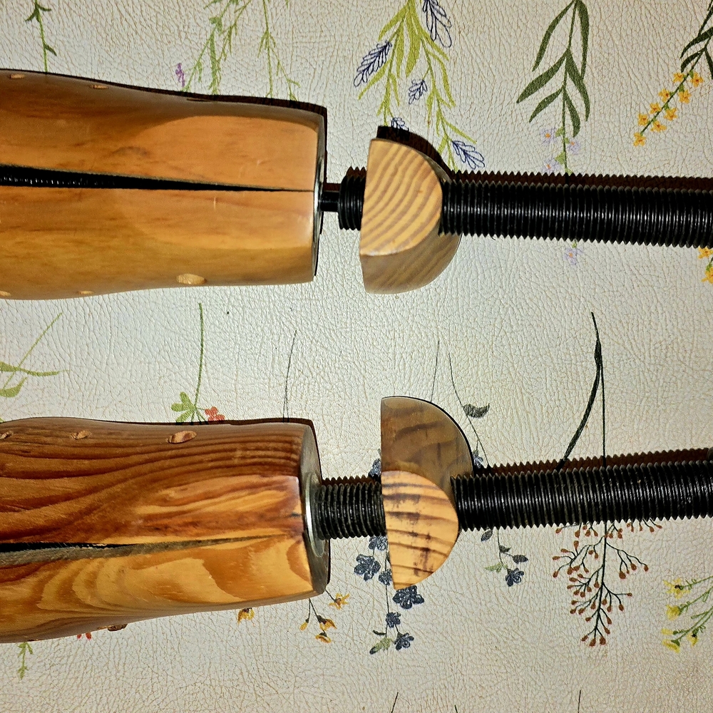 Wooden Shoe Stretcher